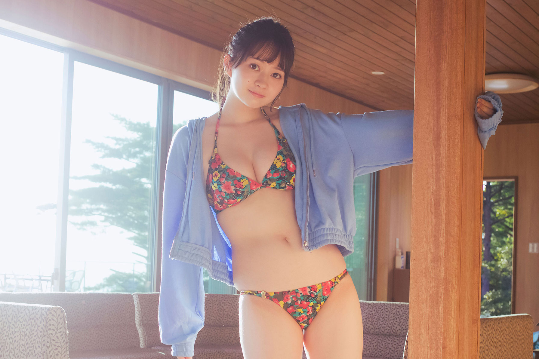 ​SKE48 江籠裕奈1st写真集「わがままな可愛さ」”祝 発売前重版”アザーカット公開：SKE48