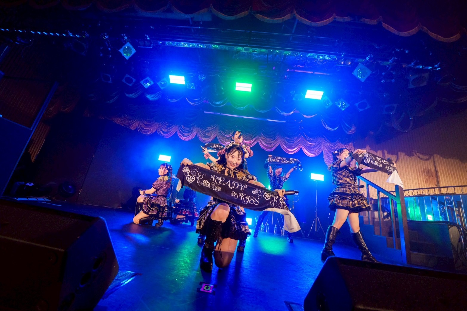 READY TO KISSと猛暑の夏を巡る旅。『READY TO KISS 東名阪ワンマンツアー～限界TRIP～』。そのファイナル公演 レポート：READY TO KISS