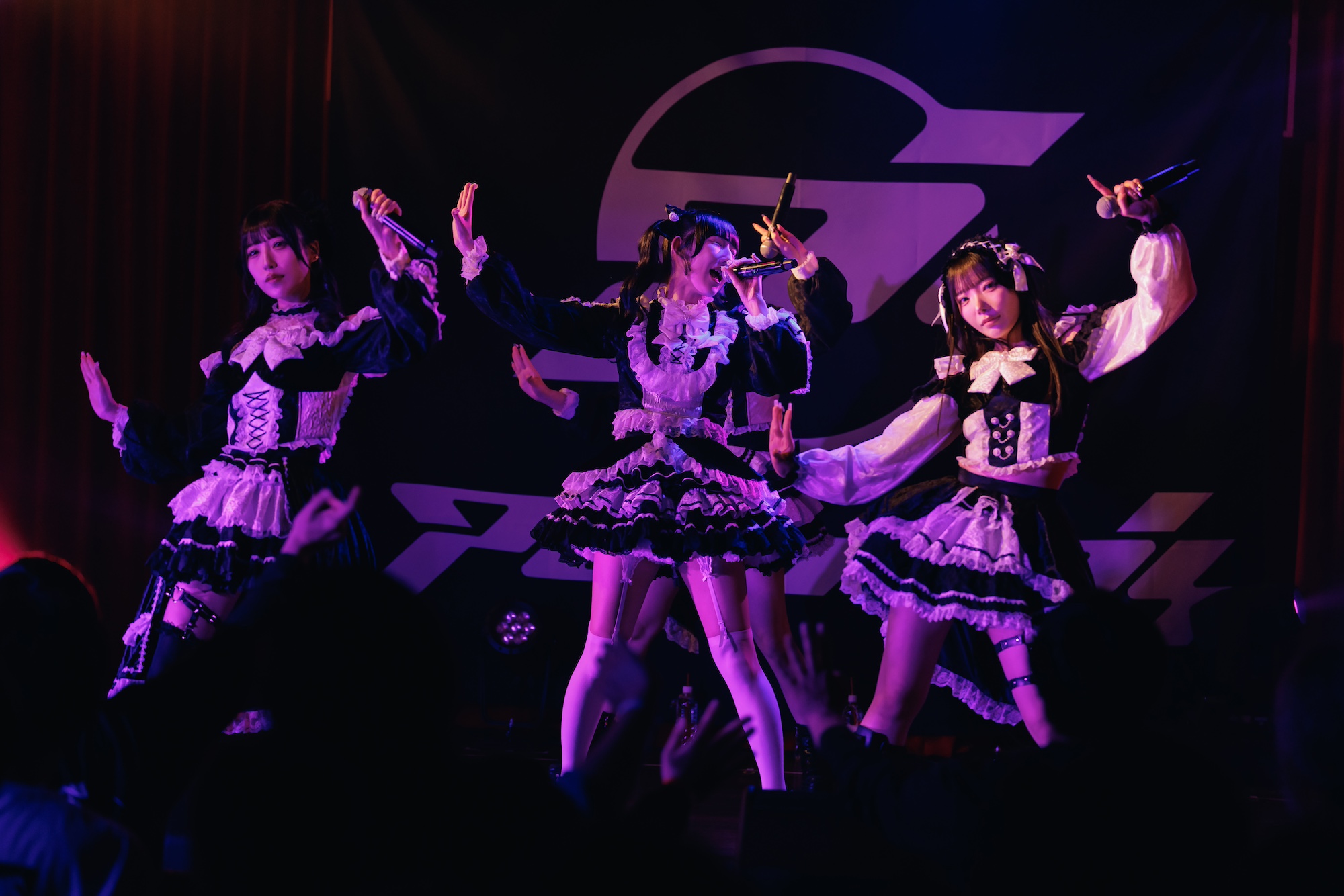 Payrin’s、現体制１周年記念ライブで新曲初披露＆最大キャパ公演発表！：Payrin’s