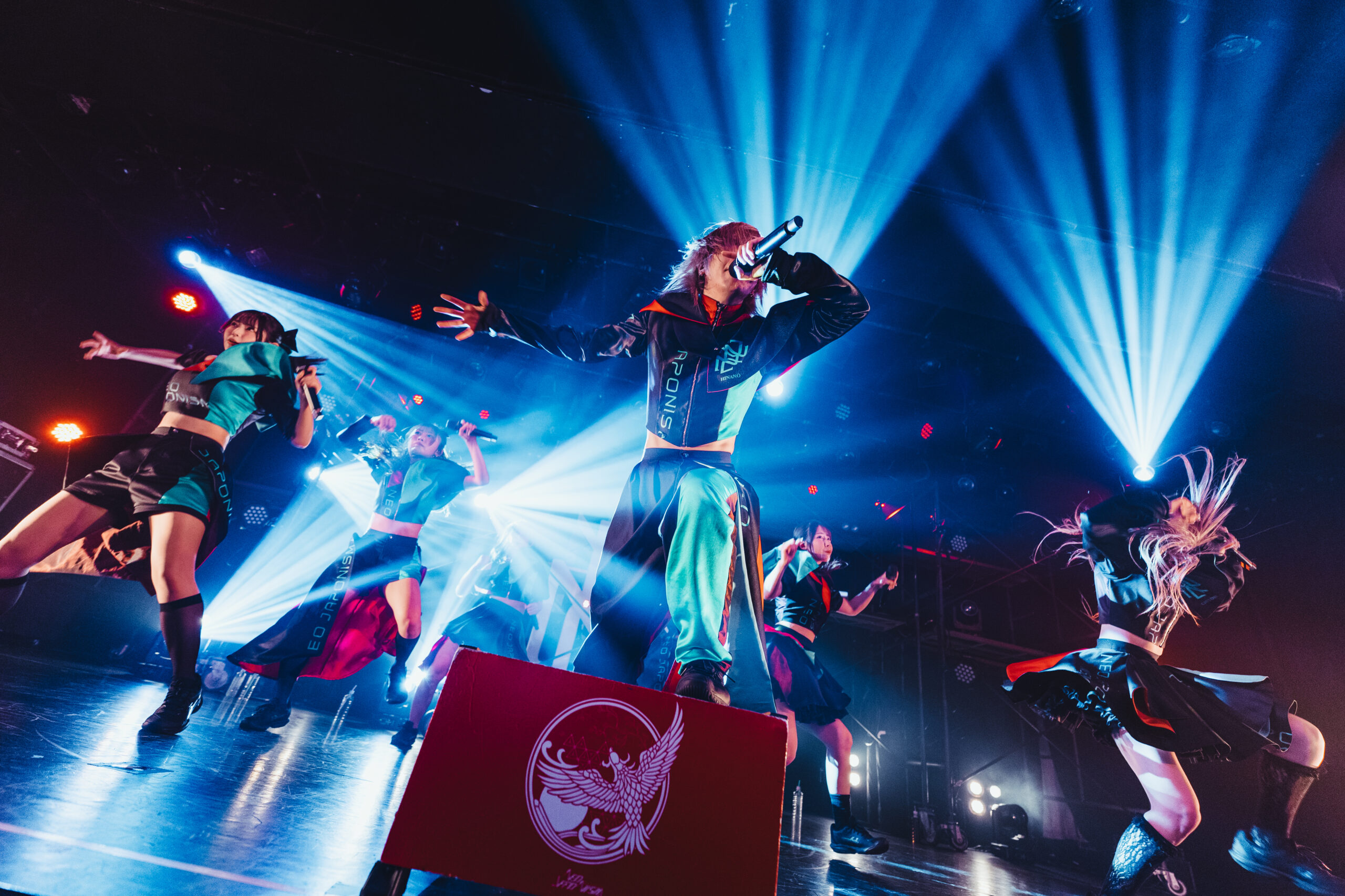 NEO JAPONISMが本多ともはを加えた新体制お披露目単独公演を開催、メインボーカル・滝沢ひなの「マジで武道館に行きたい」：NEO JAPONISM